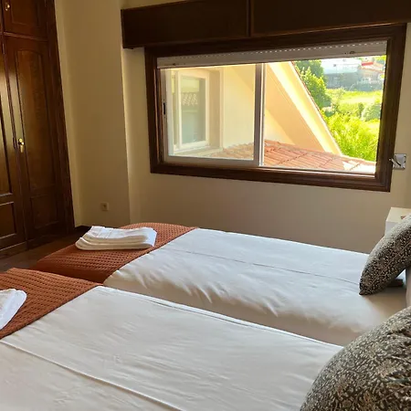 Exclusiva Casa Con Piscina En La Mejor Zona De * Vigo